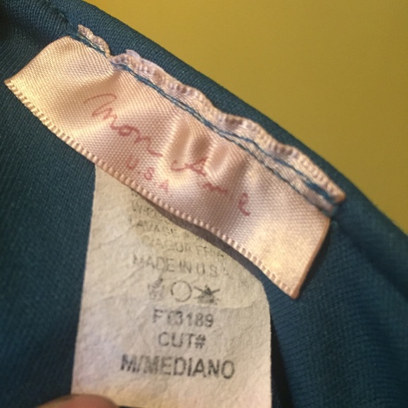 Short Sleeve Medium Top by Mon Amie - Picture 5 of 5